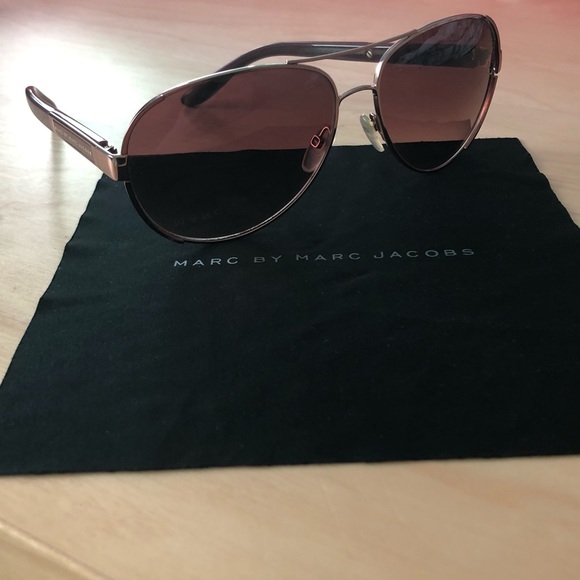 Marc Jacobs sunglasses - Picture 1 of 7
